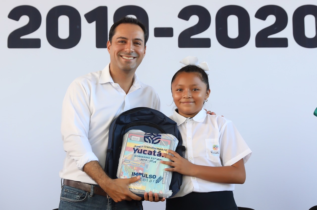 El Gobernador Mauricio Vila Dosal pone en marcha el programa “Impulso Escolar”, importante apoyo a la economía de las familias
