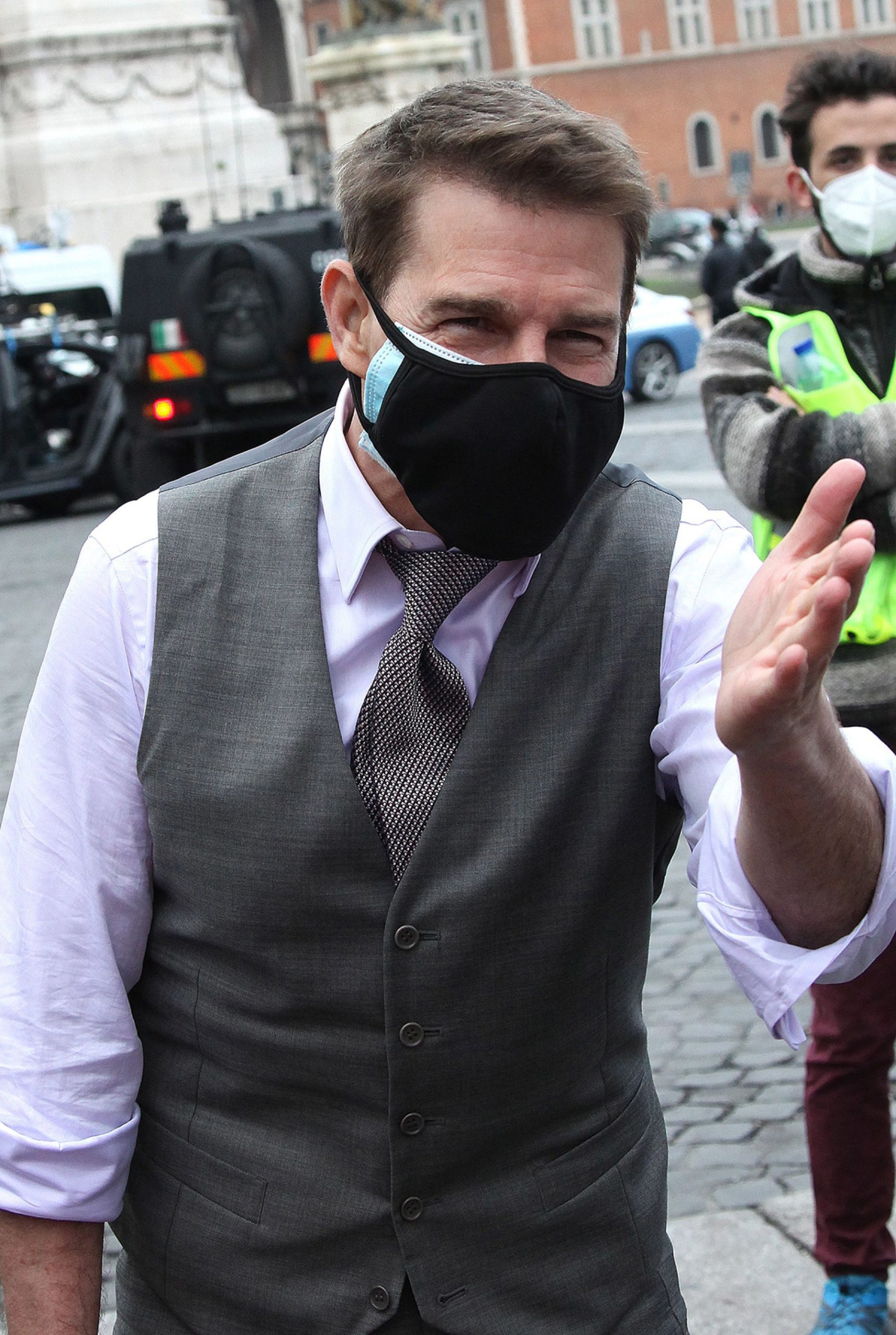 Tom Cruise estalla contra su equipo por violar medidas sanitarias