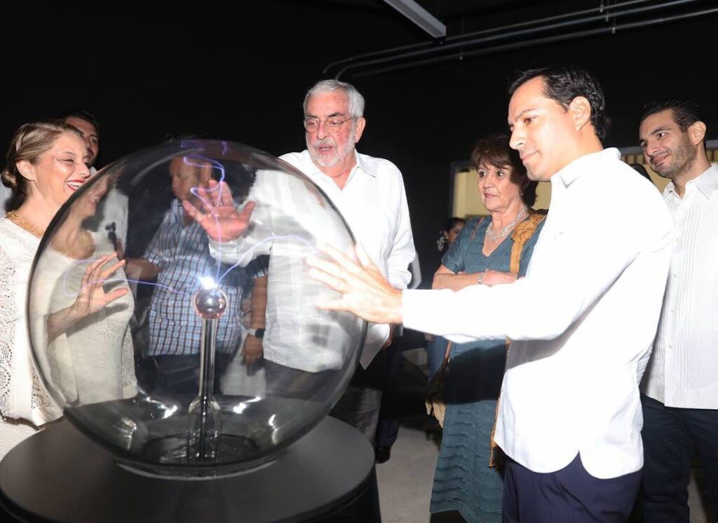 El Gobernador Mauricio Vila Dosal y el rector de la UNAM, Enrique Graue Wiechers, inauguran el nuevo Museo de la Luz en Mérida