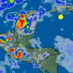 Entre el bochorno y las tormentas torrenciales