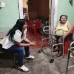 La regidora Georgina Piña fortalece la movilidad de adultos mayores con la entrega de aparatos ortopédicos